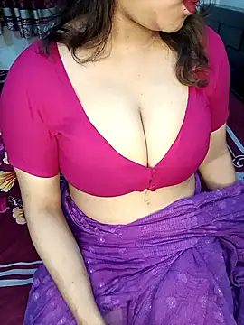 Snapshot of Dayna-36 chatting on 09/09/25, 02:59 Dayna-36 online show from 09/09/25, 02:59