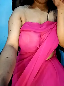 Snapshot of Dayna-36 chatting on 02/18/25, 06:47 Dayna-36 online show from 02/18/25, 06:47