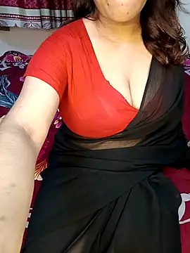 Snapshot of Dayna-36 chatting on 10/09/25, 03:23 Dayna-36 online show from 10/09/25, 03:23