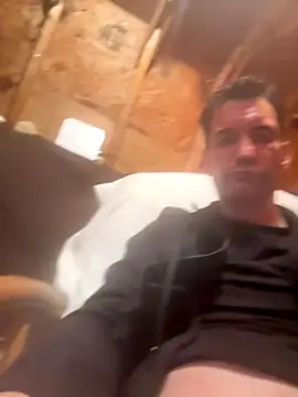 Snapshot of Haztogo4me chatting on 12/22/25, 11:38 Haztogo4me online show from 12/22/25, 11:38