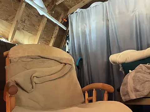 Snapshot of Haztogo4me chatting on 02/13/26, 12:43 Haztogo4me online show from 02/13/26, 12:43