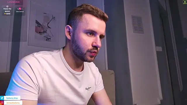 EnriqueBarberry online show from 03/09/25, 06:28