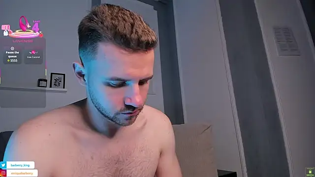 EnriqueBarberry online show from 11/30/25, 06:25