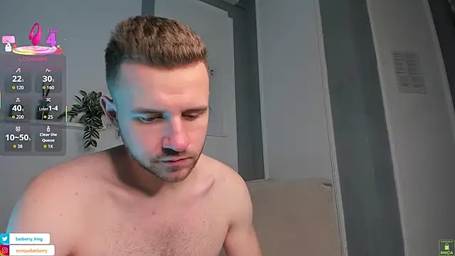 EnriqueBarberry online show from 10/26/25, 06:25