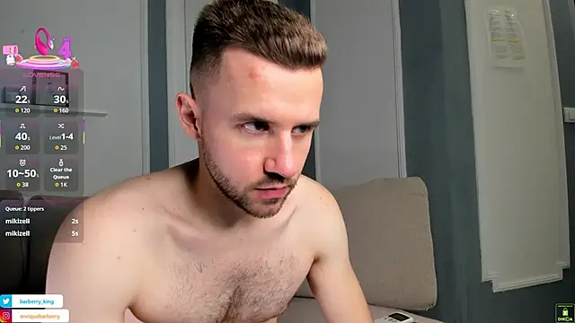 EnriqueBarberry online show from 09/21/25, 05:34