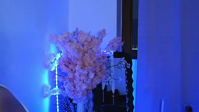 ivyleague  online show from 03/31/26, 05:37