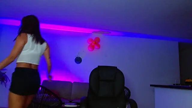 Susi bell online show from 11/05/25, 10:46