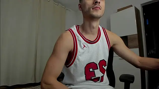 Jimmymorello online show from 09/24/25, 04:35