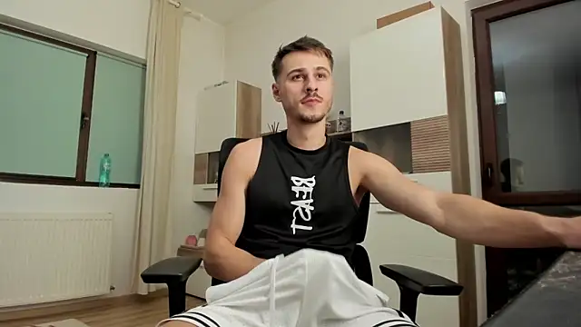 Jimmymorello online show from 11/01/25, 04:45