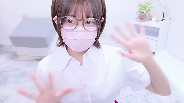 Snapshot of 963_kurumi chatting on 03/07/25, 08:44 963 kurumi online show from 03/07/25, 08:44