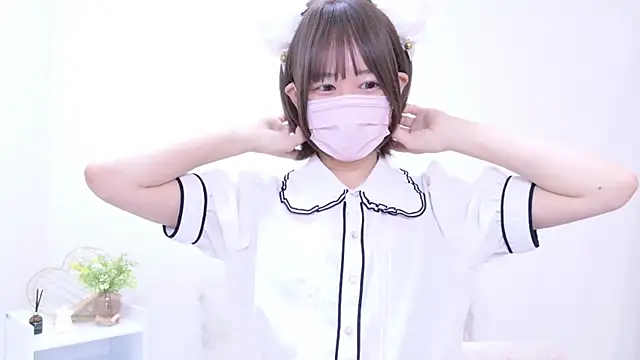 Snapshot of 963_kurumi chatting on 02/22/25, 07:45 963 kurumi online show from 02/22/25, 07:45