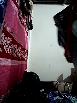 Snapshot of Depte- chatting on 12/15/25, 01:33 Depte- online show from 12/15/25, 01:33