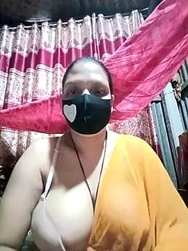 Snapshot of Depte- chatting on 04/12/26, 01:14 Depte- online show from 04/12/26, 01:14