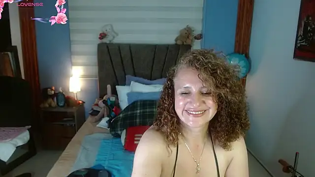 Nadia 84 online show from 04/13/26, 01:04