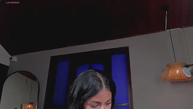 nayah   online show from 01/10/26, 07:53