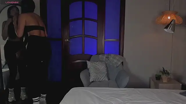 nayah   online show from 01/07/26, 08:25