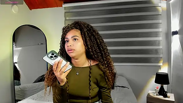 nayah   online show from 02/06/26, 08:05