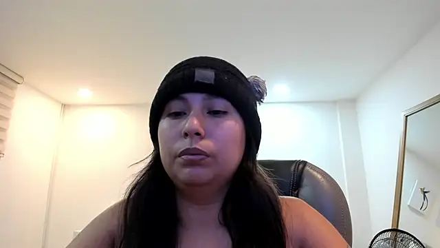 Snapshot of _Natalie18 chatting on 02/26/25, 01:57 Natalie18 online show from 02/26/25, 01:57