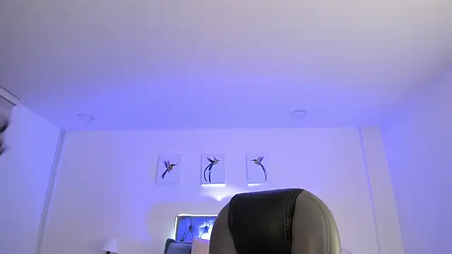  Natalie18 online show from 11/28/25, 03:17