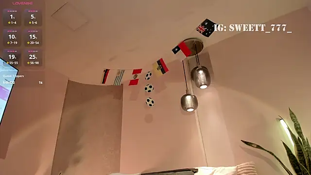 Snapshot of angeline-777 chatting on 06/20/26, 09:53 angeline-777 online show from 06/20/26, 09:53