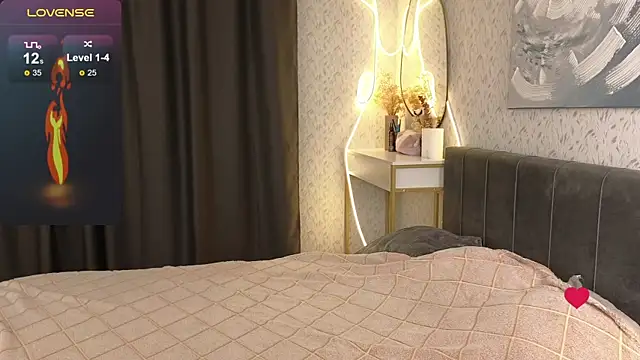 YourSweetDream  online show from 10/08/25, 08:16