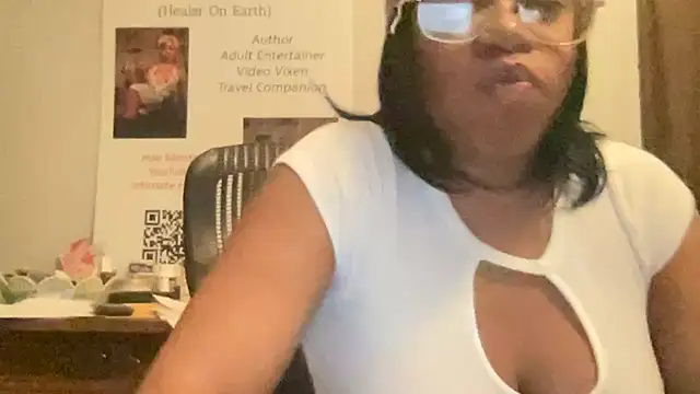 MommyConfident online show from 06/10/26, 05:41