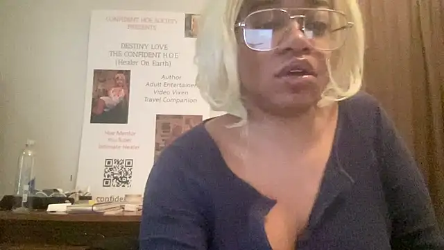 MommyConfident online show from 04/25/26, 06:16