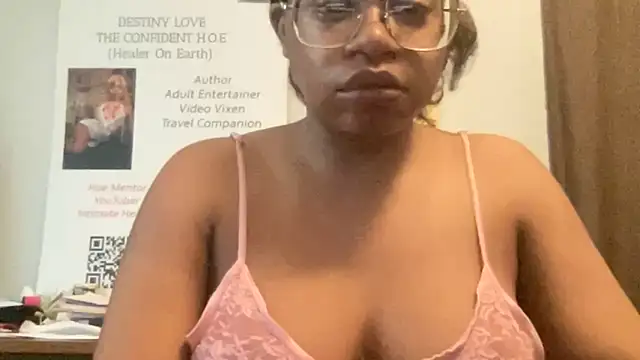 MommyConfident online show from 06/02/26, 06:19