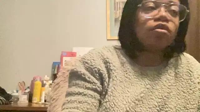 MommyConfident online show from 01/05/26, 09:18