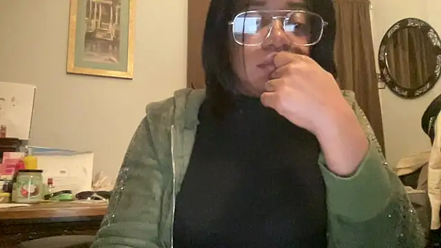 MommyConfident online show from 12/16/25, 01:43