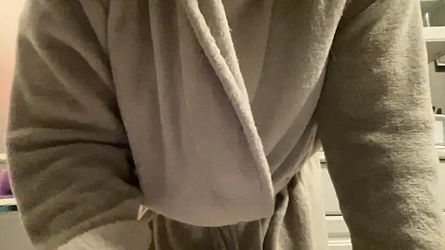 MommyConfident online show from 12/13/25, 09:21