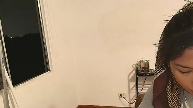 samy jonnes  online show from 11/14/25, 11:19