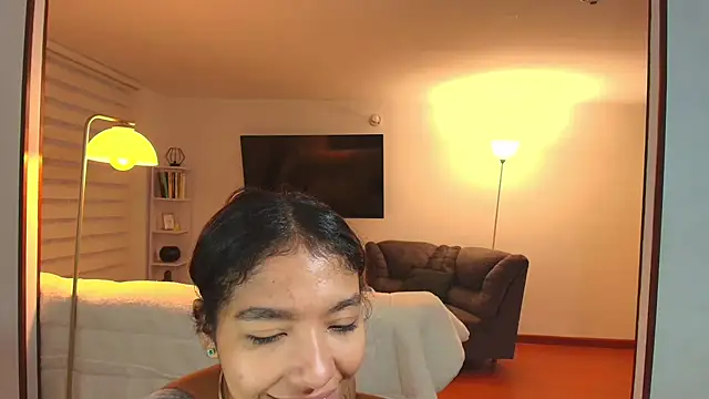 samy jonnes  online show from 10/08/25, 11:05