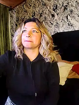 Devil Sara online show from 04/06/26, 01:23