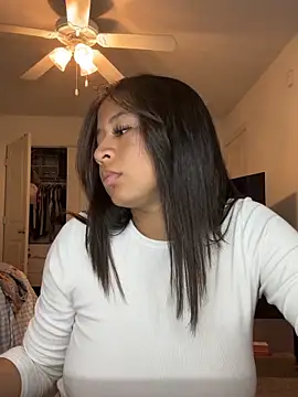 Snapshot of VanessaBling chatting on 02/22/26, 04:15 VanessaBling online show from 02/22/26, 04:15