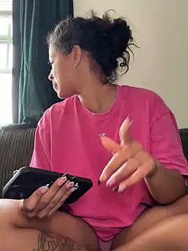 VanessaBling online show from 04/04/26, 03:18