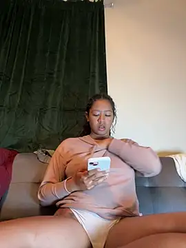 Snapshot of VanessaBling chatting on 02/19/25, 01:08 VanessaBling online show from 02/19/25, 01:08