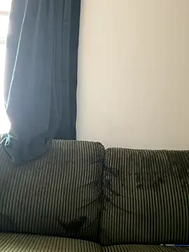 Snapshot of VanessaBling chatting on 12/20/25, 03:48 VanessaBling online show from 12/20/25, 03:48