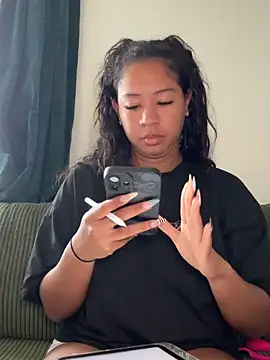 VanessaBling online show from 03/28/26, 03:13