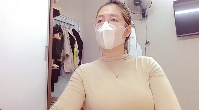 Alisa Hotfeeling online show from 03/07/25, 01:53