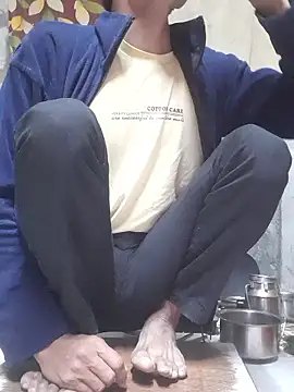 Snapshot of Burhade-- chatting on 01/08/26, 10:38 Burhade-- online show from 01/08/26, 10:38