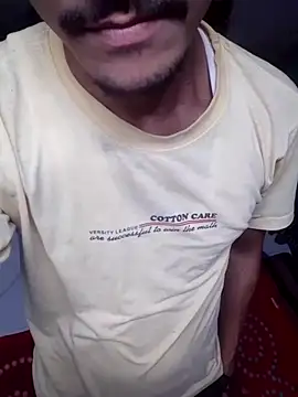 Snapshot of Burhade-- chatting on 01/06/26, 01:04 Burhade-- online show from 01/06/26, 01:04