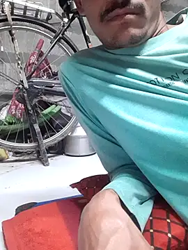 Snapshot of Burhade-- chatting on 02/06/26, 05:42 Burhade-- online show from 02/06/26, 05:42