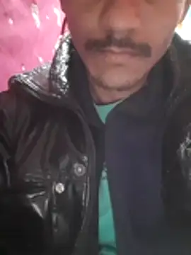 Snapshot of Burhade-- chatting on 12/21/25, 10:21 Burhade-- online show from 12/21/25, 10:21