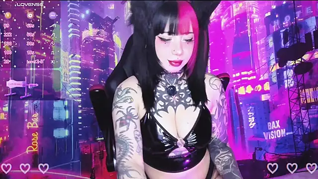 Snapshot of Kat_riina chatting on 05/09/26, 02:42 Kat riina online show from 05/09/26, 02:42