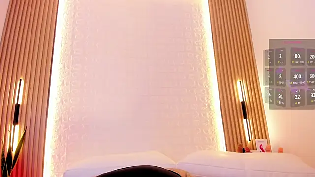 Snapshot of alyssa_vargas chatting on 10/10/25, 12:55 alyssa vargas online show from 10/10/25, 12:55