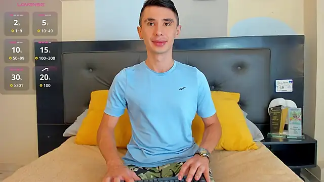 Jotastevensxx online show from 07/06/26, 07:05