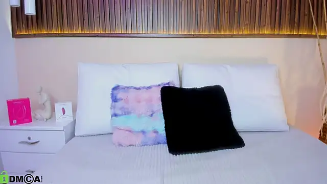 celeste wayne online show from 04/05/26, 02:24