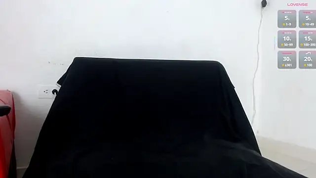 Snapshot of seductivespellvagina80 chatting on 05/23/26, 10:25 seductivespellvagina80 online show from 05/23/26, 10:25