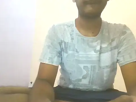 Dusky Aarav online show from 06/24/26, 04:38